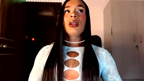 jesica online show from April 2026 06:49:01 AM