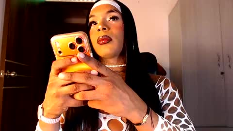 jesica online show from May 2026 05:14:01 AM