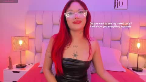 Foxy online show from May 2026 08:25:01 PM