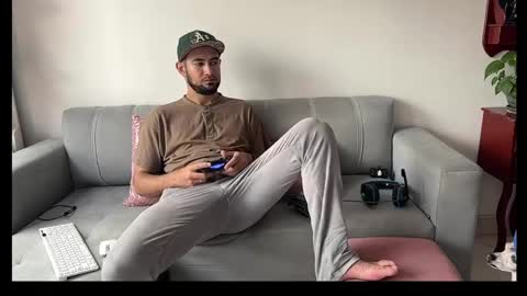 Snapshot of skinnylatin69 chatting on February 2025 05:29:01 PM skinnylatin69 online show from February 2025 05:29:01 PM