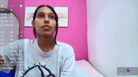 Snapshot of skinnyneighbour_ chatting on March 2025 06:12:02 AM Karla online show from March 2025 06:12:02 AM