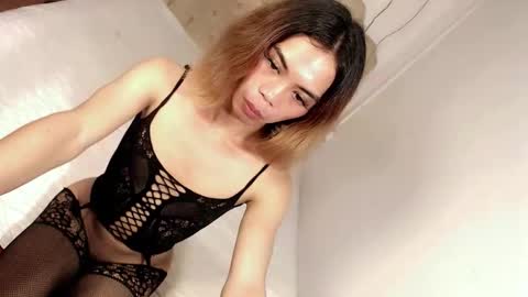 skinnytrans69 online show from May 2026 02:14:01 PM