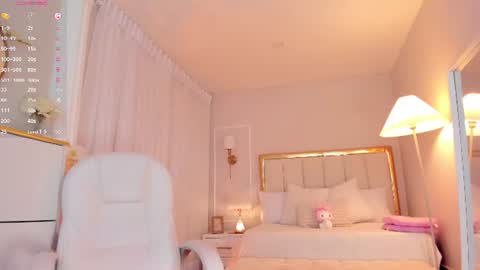 Snapshot of skinoffire__ chatting on July 2026 03:23:01 AM Leah online show from July 2026 03:23:01 AM