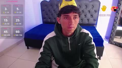 Snapshot of skorpyonmusclee chatting on January 2025 02:49:01 AM Skorpyon Musclee online show from January 2025 02:49:01 AM