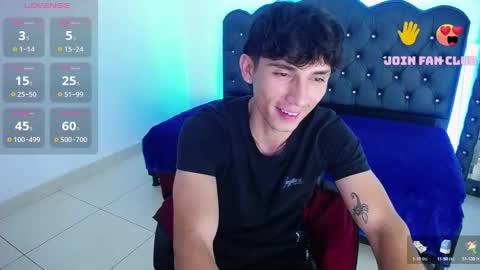 Snapshot of skorpyonmusclee chatting on January 2025 02:57:01 AM Skorpyon Musclee online show from January 2025 02:57:01 AM