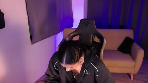 Liam Vokov online show from March 2026 06:10:01 AM