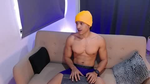 Liam Vokov online show from March 2026 01:25:01 PM