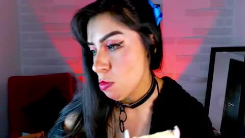 Snapshot of sky_girl1 chatting on December 2024 09:19:02 AM Mile online show from December 2024 09:19:02 AM