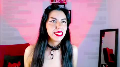 Snapshot of sky_girl1 chatting on September 2025 11:52:01 PM Mile online show from September 2025 11:52:01 PM