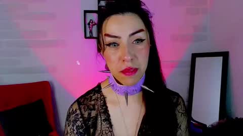 Snapshot of sky_girl1 chatting on October 2025 02:37:02 AM Mile online show from October 2025 02:37:02 AM