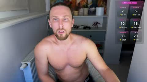 Snapshot of sky_guy25 chatting on June 2026 09:10:02 PM sky_guy25 online show from June 2026 09:10:02 PM