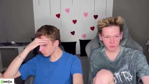 sky_hunter online show from March 2026 12:53:02 PM