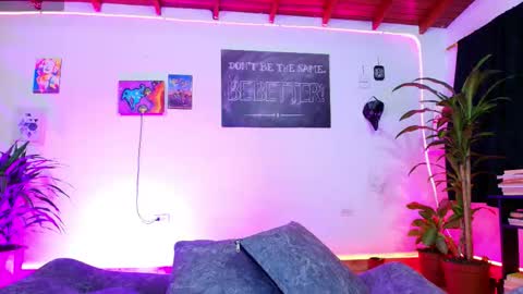 Nabi online show from November 2025 05:02:01 PM