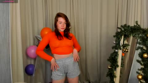Snapshot of skye_shy chatting on January 2025 01:31:01 PM Skye online show from January 2025 01:31:01 PM