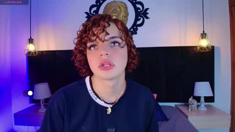 Snapshot of skyee_angel chatting on April 2026 07:44:01 PM Angel online show from April 2026 07:44:01 PM