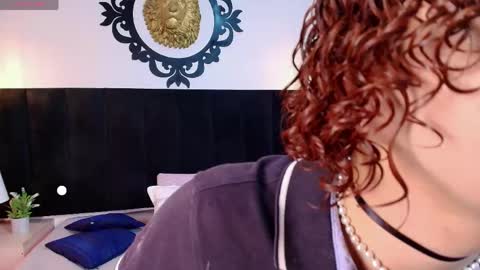 Snapshot of skyee_angel chatting on April 2026 07:20:02 PM Angel online show from April 2026 07:20:02 PM