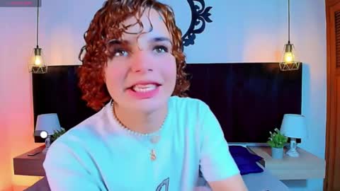 Snapshot of skyee_angel chatting on April 2026 07:41:01 PM Angel online show from April 2026 07:41:01 PM