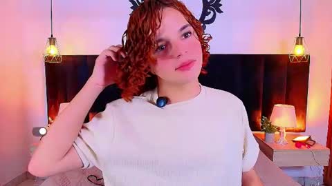 Snapshot of skyee_angel chatting on July 2026 07:42:01 PM Angel online show from July 2026 07:42:01 PM