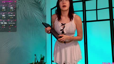 Snapshot of skyeyes__ chatting on February 2025 11:44:02 AM Ann online show from February 2025 11:44:02 AM