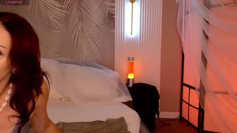 Snapshot of skyeyes__ chatting on October 2025 05:22:02 PM Ann online show from October 2025 05:22:02 PM