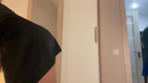 Snapshot of skyffi chatting on October 2025 09:26:02 PM GARRY AND SOPHIA online show from October 2025 09:26:02 PM