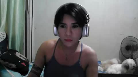 Snapshot of skylerfox90210 chatting on January 2026 02:03:02 AM Skylersworld online show from January 2026 02:03:02 AM