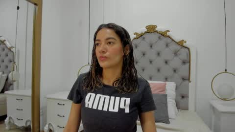 Skyler online show from May 2026 03:35:02 AM