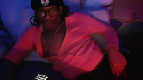 skyonetoo3 online show from March 2025 06:00:02 PM