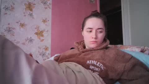Snapshot of skyressie333 chatting on December 2024 09:23:01 AM skyressie333 online show from December 2024 09:23:01 AM