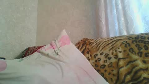 skyressie333 online show from May 2026 11:59:01 AM