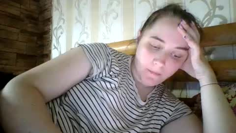skyressie333 online show from May 2026 06:49:02 PM