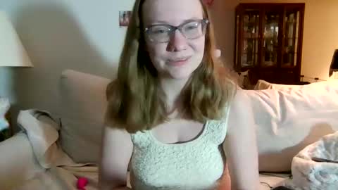 Snapshot of skywinters chatting on March 2026 10:42:01 AM Sky Winters online show from March 2026 10:42:01 AM