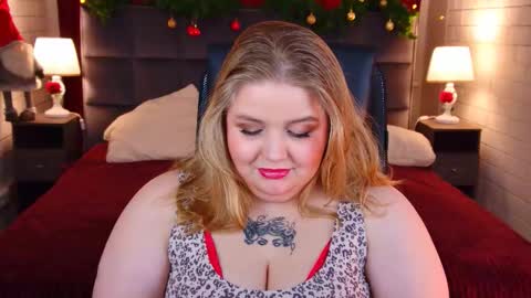 Snapshot of sladadeew chatting on December 2025 01:29:02 PM Slada Deew online show from December 2025 01:29:02 PM