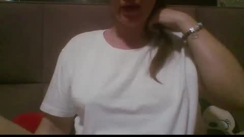 Snapshot of sladkiegubki chatting on November 2025 10:31:02 PM Sladkiegubki online show from November 2025 10:31:02 PM