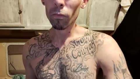 Snapshot of slangincock69 chatting on February 2025 07:15:01 AM SexyMFSlangincock69FYPM online show from February 2025 07:15:01 AM