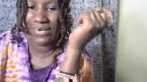 sleekmellanin online show from October 2025 05:00:01 PM