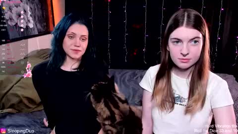 Snapshot of sleepingduo chatting on November 2025 01:01:02 PM Hi We are Iva and Angela Nice to meet u 3 online show from November 2025 01:01:02 PM