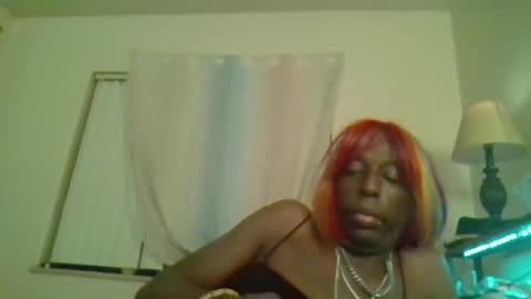 Snapshot of sleepyg1981 chatting on January 2025 05:43:02 AM Bottmboitwink online show from January 2025 05:43:02 AM