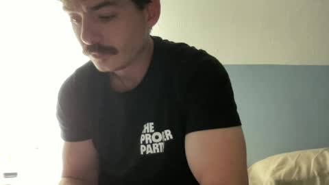 Snapshot of slickmass chatting on June 2026 02:32:02 AM SlickMass online show from June 2026 02:32:02 AM
