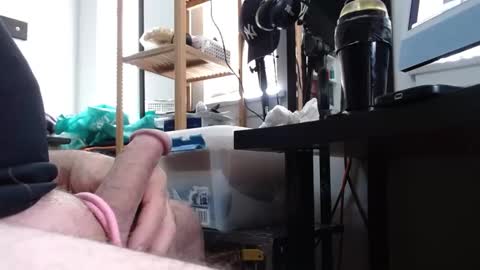 Snapshot of sliderguy699 chatting on March 2025 08:40:01 PM sliderguy699 online show from March 2025 08:40:01 PM