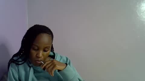 Alicia online show from September 2025 01:27:01 PM