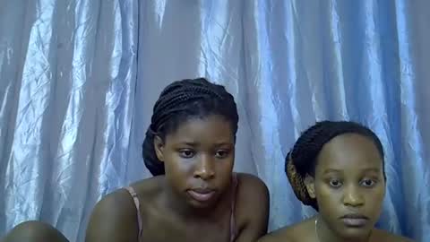 Alicia online show from October 2025 06:08:01 PM