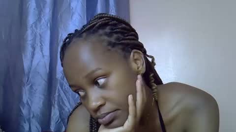 Alicia online show from November 2025 03:42:02 AM