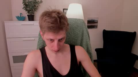 Andy online show from December 2025 08:47:02 PM