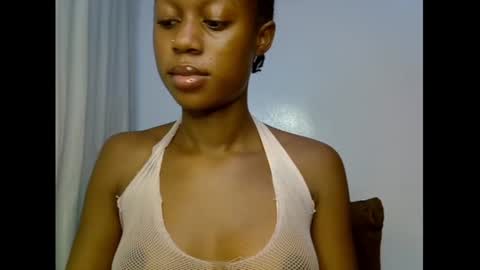 Snapshot of slim_candy12 chatting on July 2026 07:21:01 AM Lily online show from July 2026 07:21:01 AM