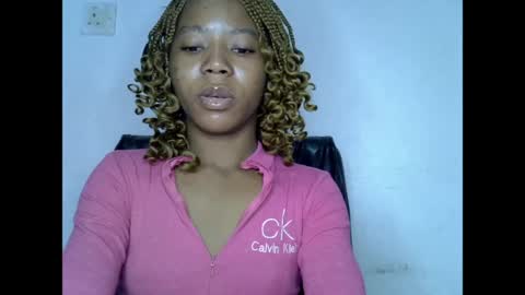 Snapshot of slim_ebonypet chatting on May 2026 10:11:02 AM Crystal online show from May 2026 10:11:02 AM