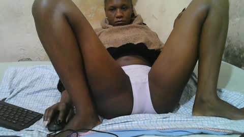 Snapshot of slim_girl3 chatting on June 2026 06:29:01 AM slim_girl3 online show from June 2026 06:29:01 AM