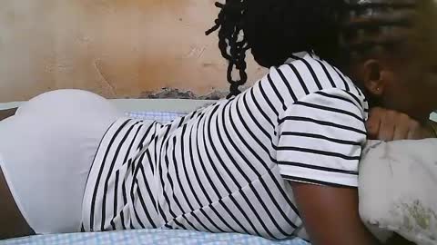 Snapshot of slim_girl3 chatting on July 2026 07:40:01 PM slim_girl3 online show from July 2026 07:40:01 PM