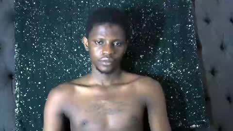 Snapshot of slim_long01 chatting on January 2025 09:18:01 AM slim long01 online show from January 2025 09:18:01 AM