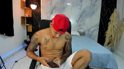 slim_master12 online show from April 2026 11:25:02 PM